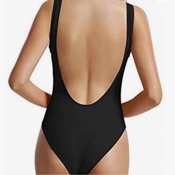 3 One Piece Suits: Black Cut Out Pin Up, Rust Ruffle, Black Low Back ➕ Sarong - Picture 10 of 11